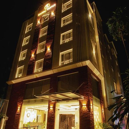 Sunhill Portico Hotel Siliguri Buitenkant foto